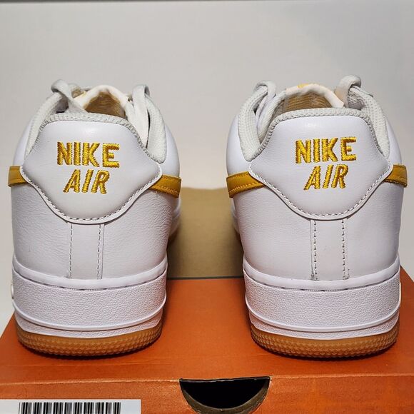 Nike Air Force 1 Low Retro QS Shoes Sz 9 "Waterproof" White Gold FD7039-100 NEW - Picture 9 of 10